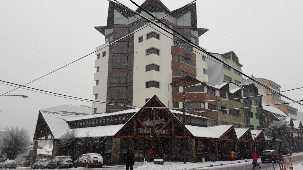 Apartamentos Cardinal Bariloche Exterior photo